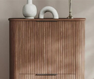 Categorie Mobilier cu caneluri sau lamele canelate