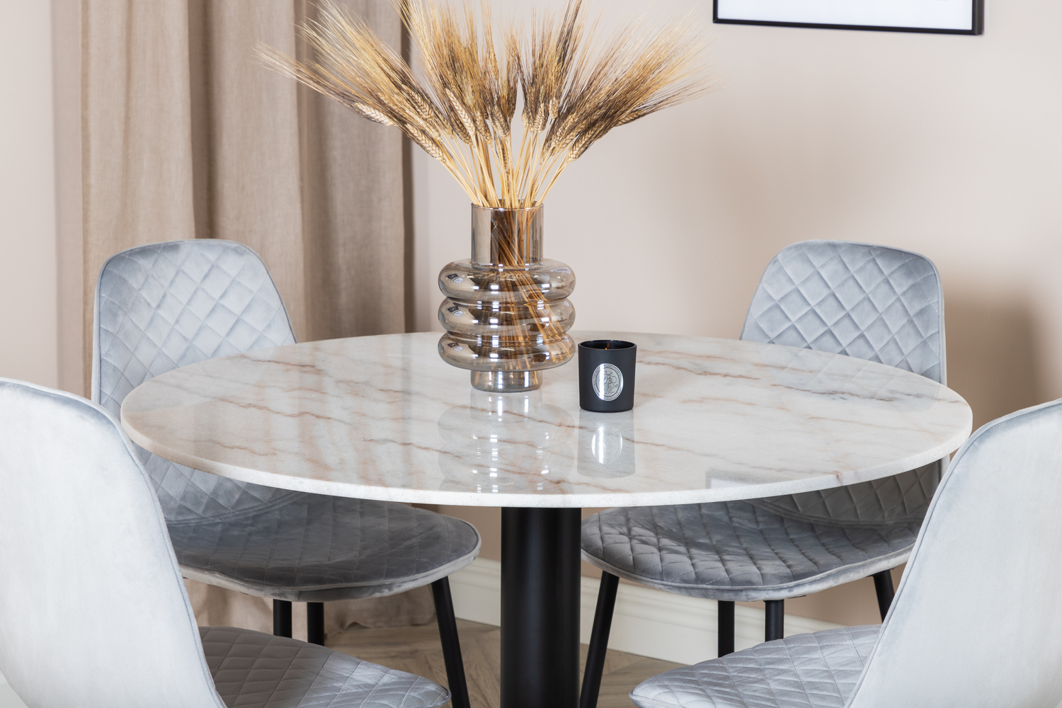 Set de mese Dallas 1302 (Gri + Negru)