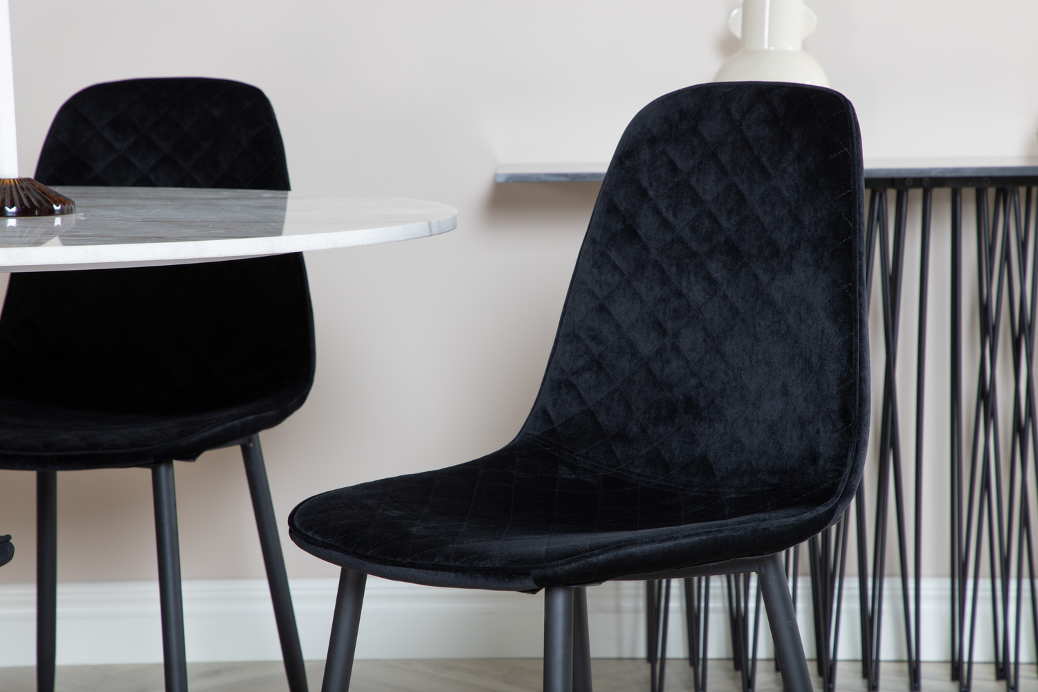 Set de mese Dallas 1302 (Negru)