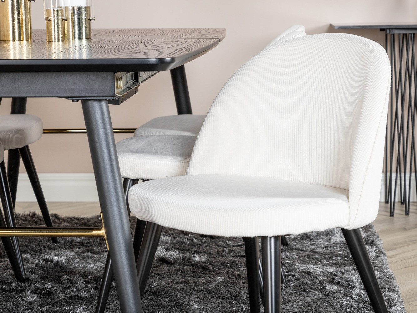 Set de mese Dallas 1447 (Bej + Negru)