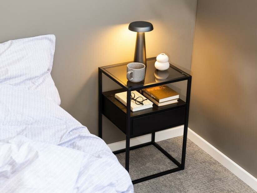 Noptieră Norsica 695 (Negru + Frasin negru)