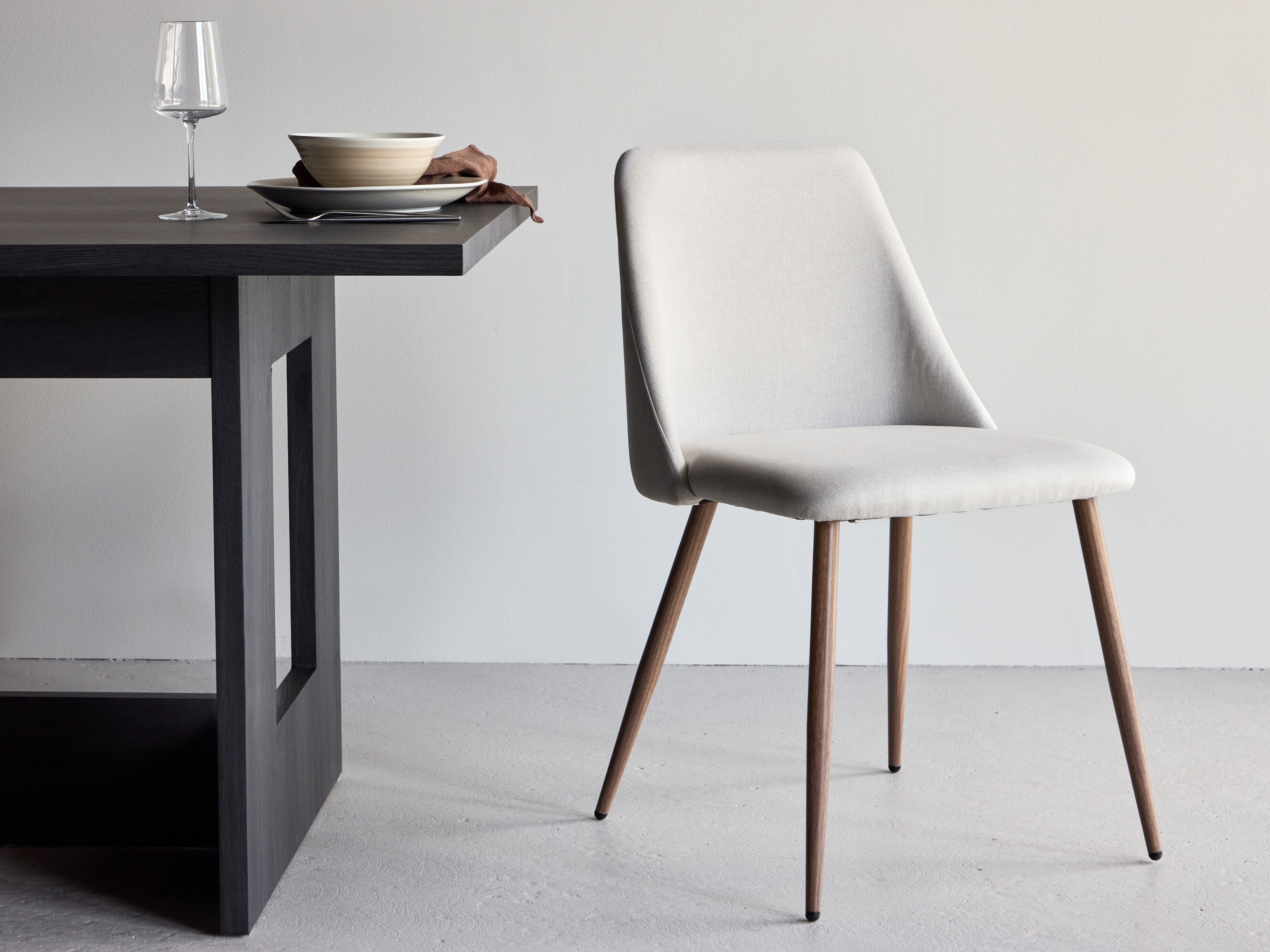 Scaun Dallas 3886 (Alb + Maro)