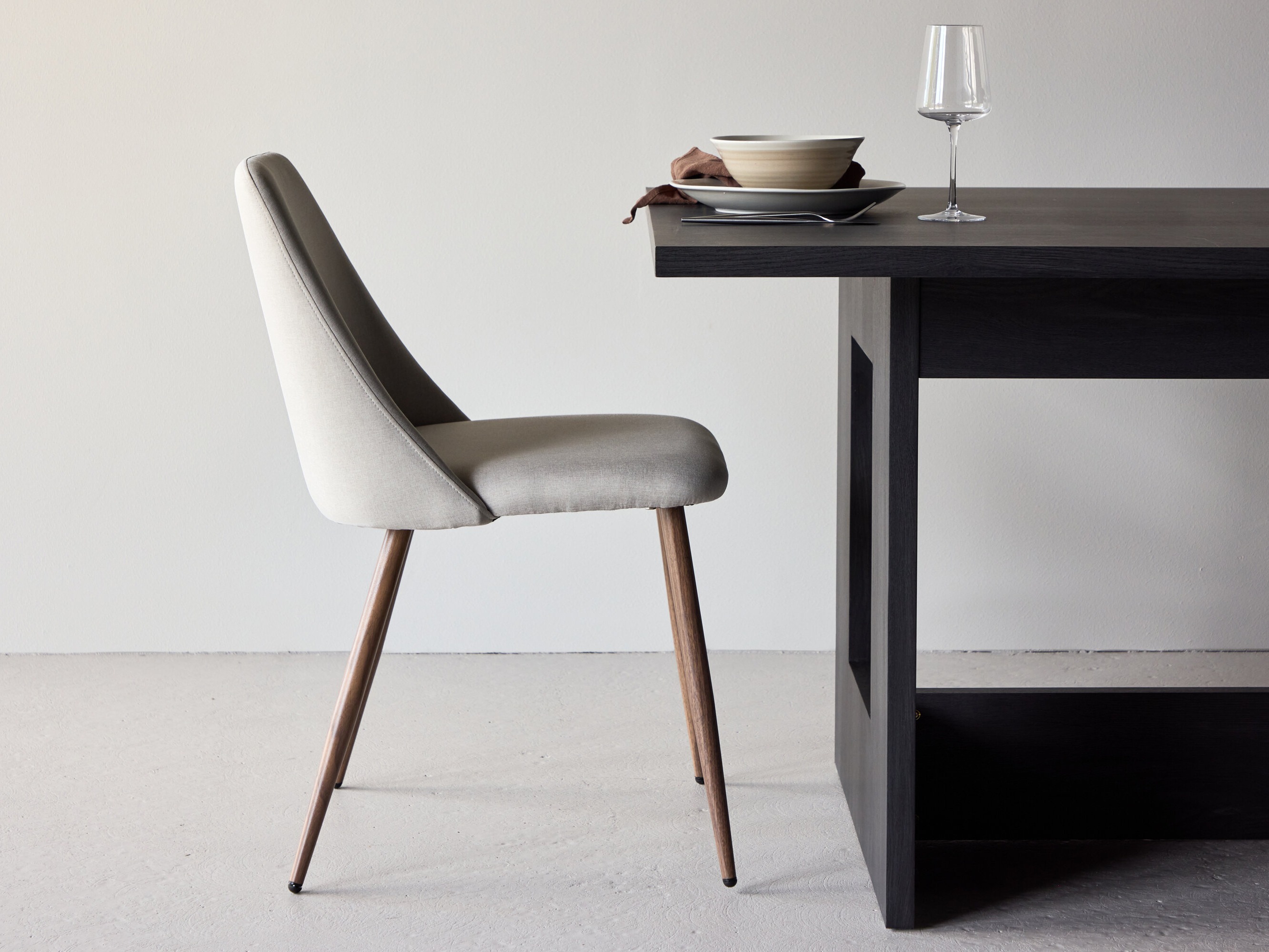 Scaun Dallas 3886 (Alb + Maro)