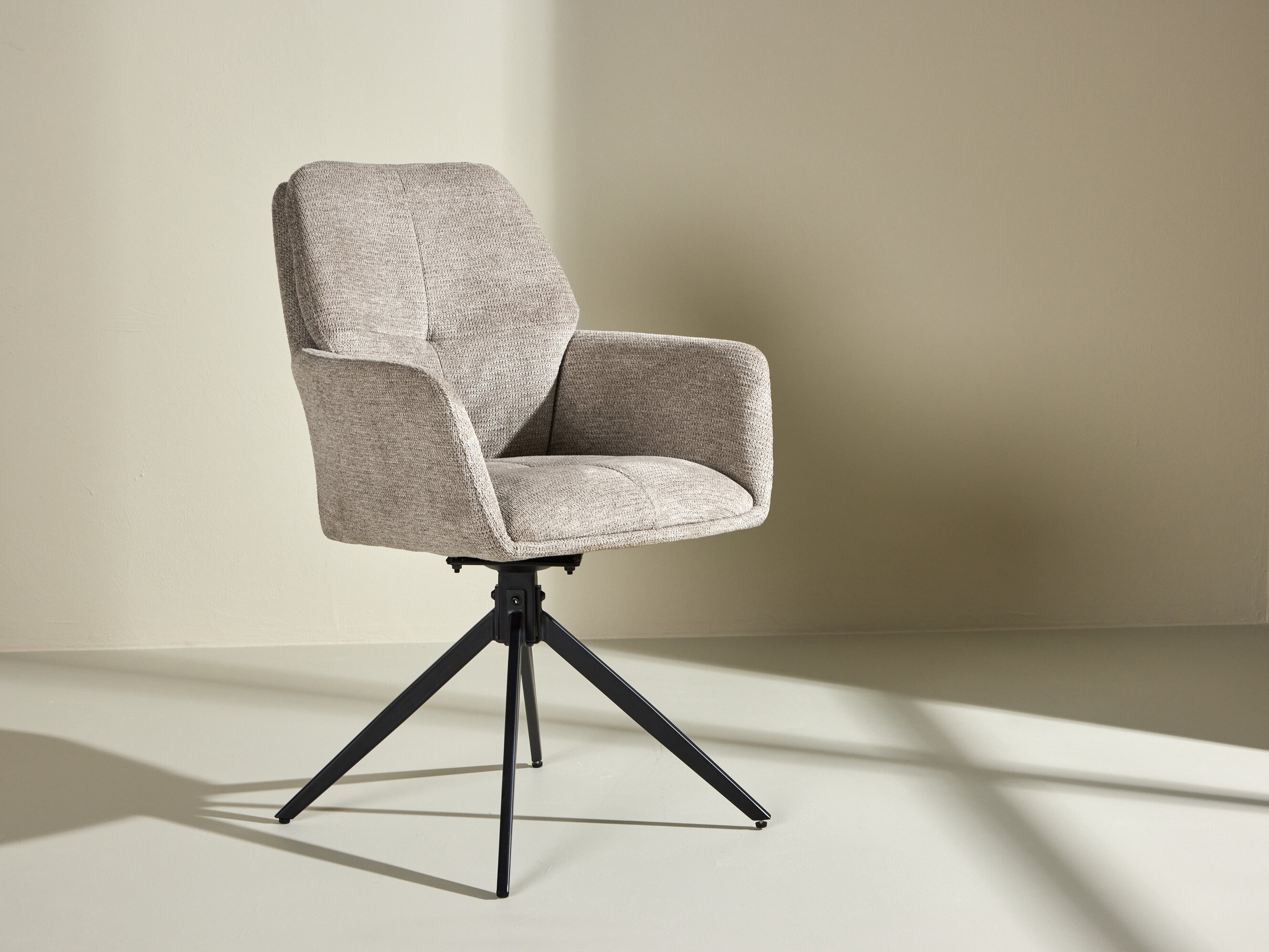 Scaun Dallas 4935 (Maro + Negru)