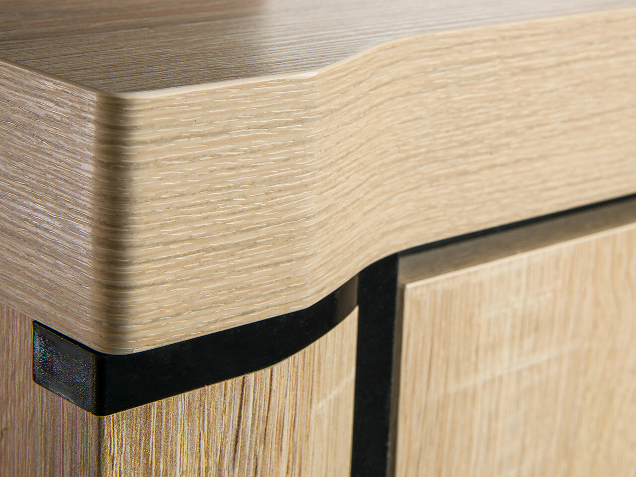 Comodă Lorelie 104 (Stejar Sonoma)